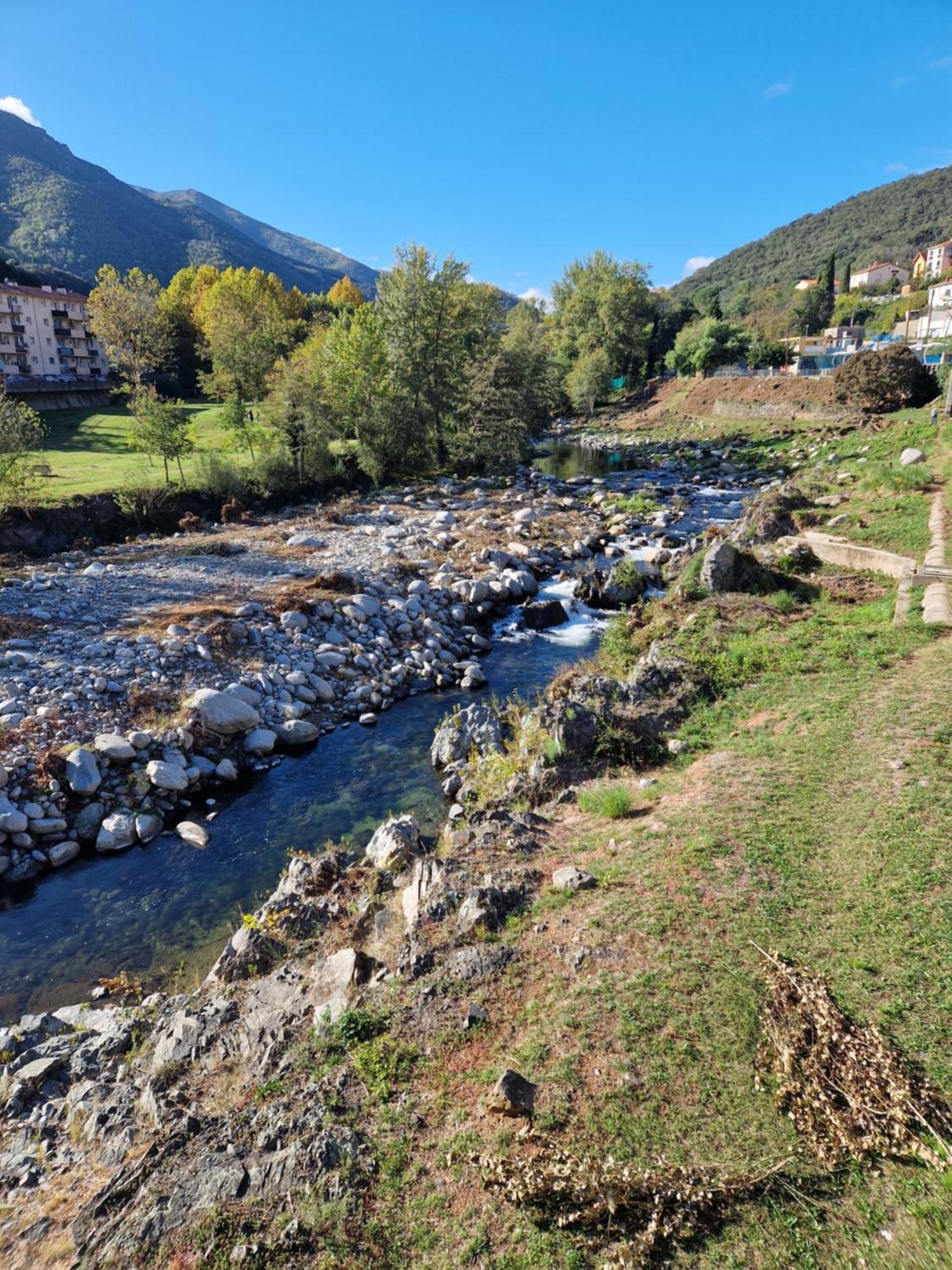 Appartement Amelie Les Bains Au Pied Des Thermes Buitenkant foto
