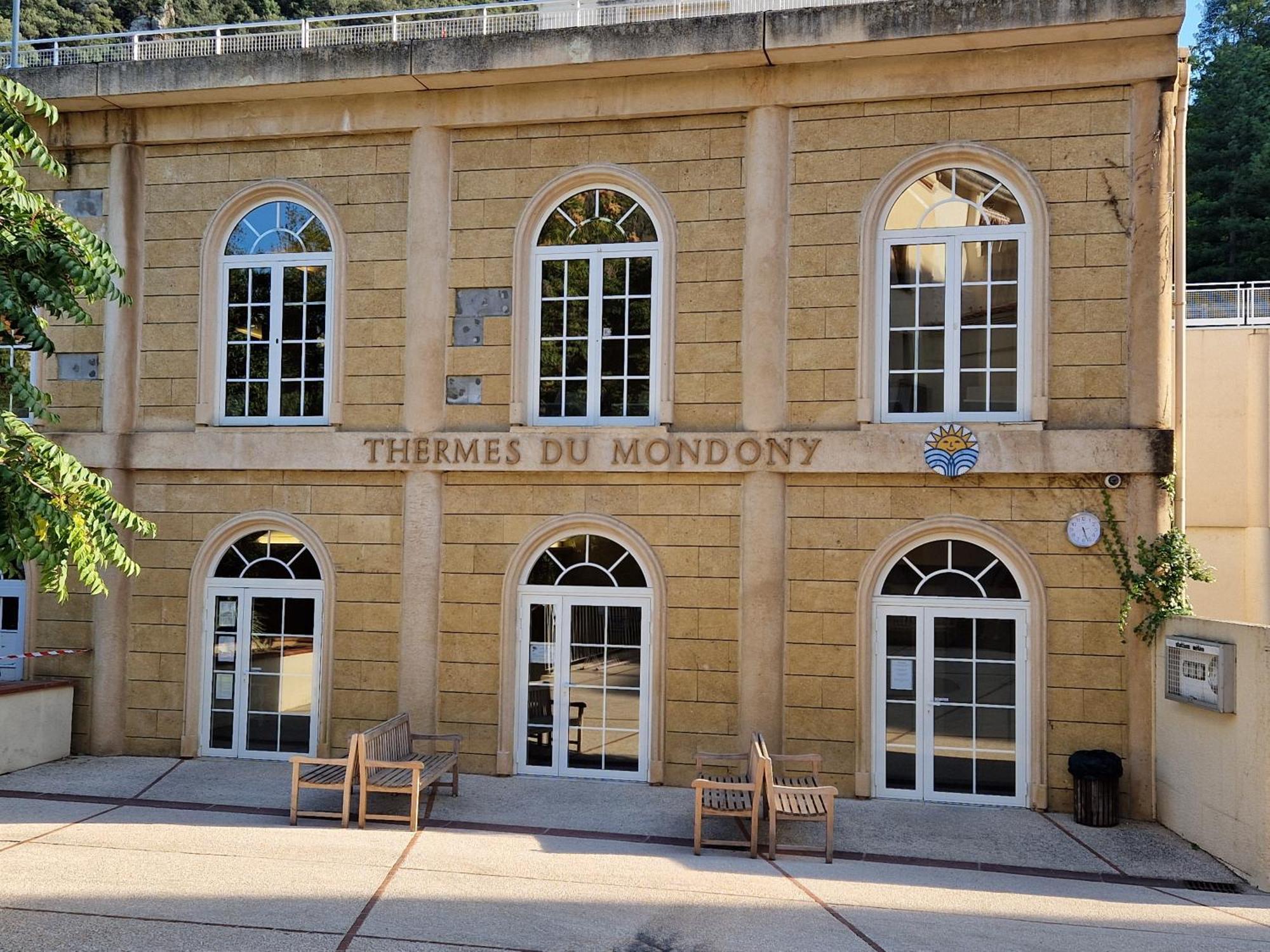 Appartement Amelie Les Bains Au Pied Des Thermes Buitenkant foto